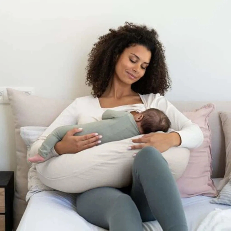 Doomoo coussin d'allaitement et de maternité Comfy Big Tetra – Almond
