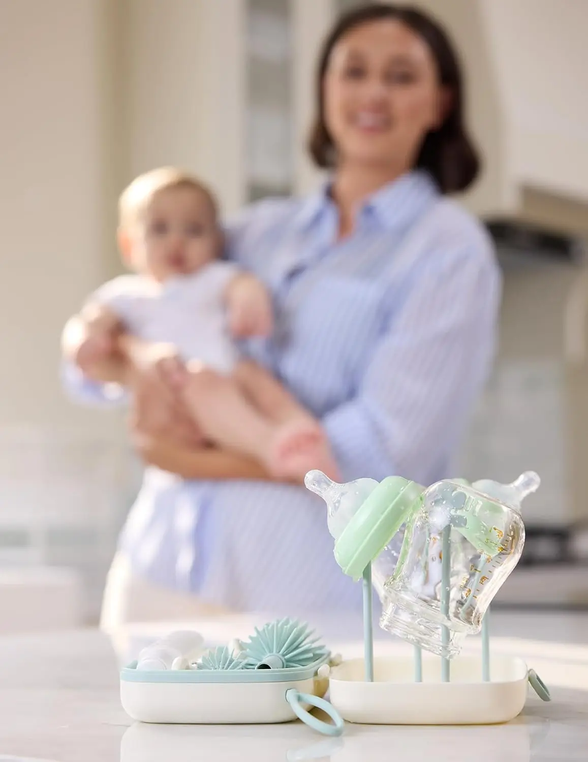 Ensemble de goupillons Momcozy pour biberons