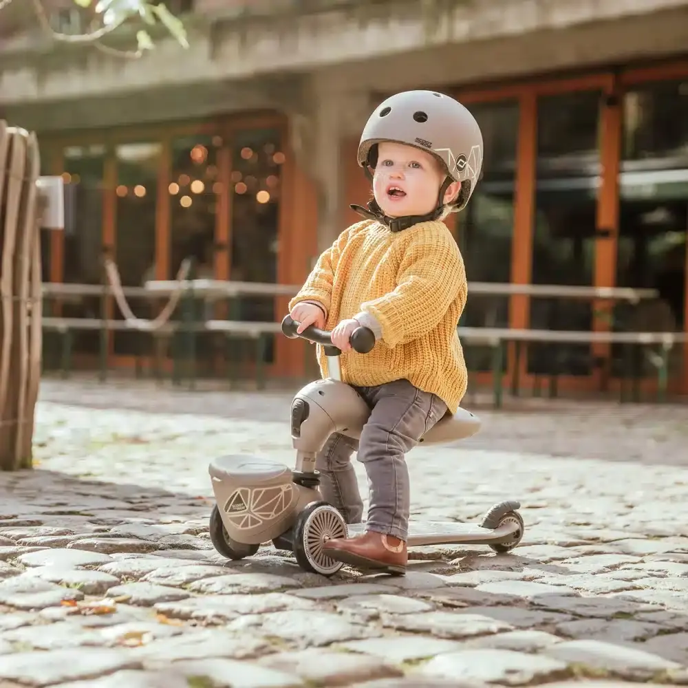 Trottinette Scoot And Ride 2 en 1 Highwaykick 1 Lifestyle – Lignes brunes